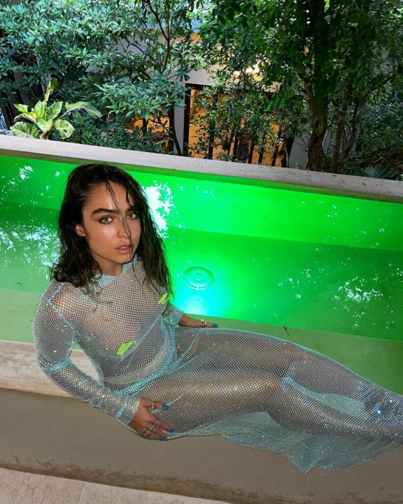 Sommer Ray poses for the camera.