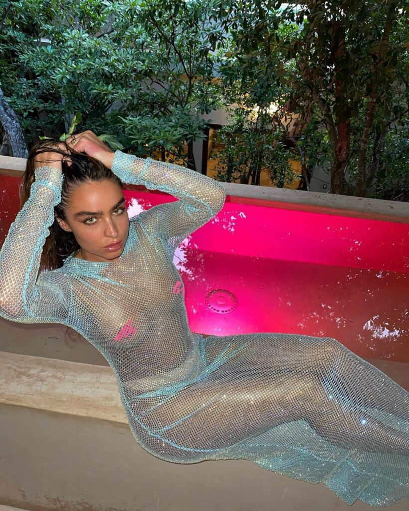 Sommer Ray poses for the camera.