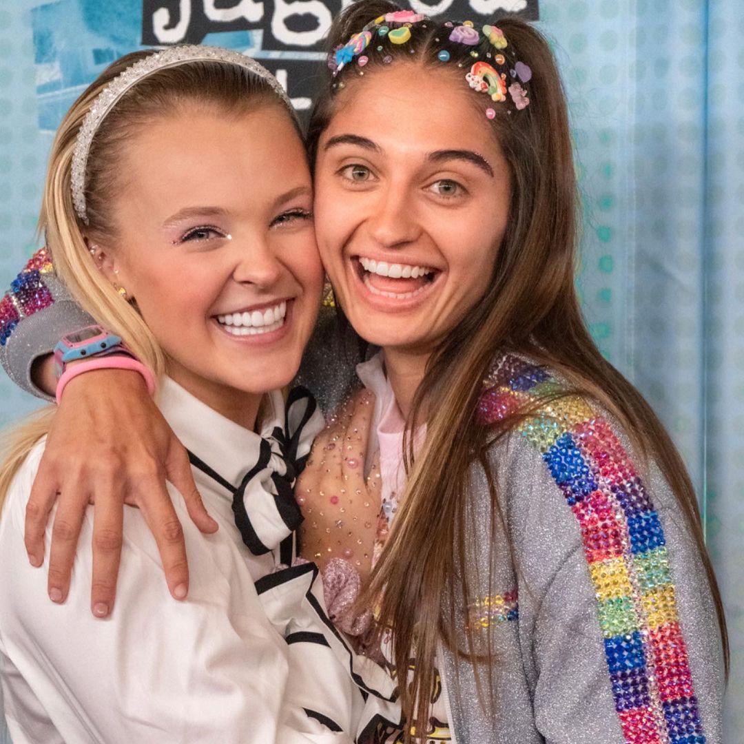 JoJo Siwa and girlfriend Avery Cyrus