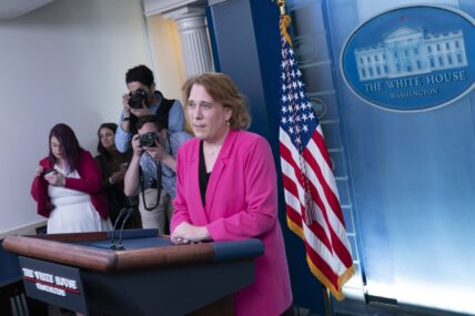 'Jeopardy!' champ Amy Schneider speaks to the media at The White House