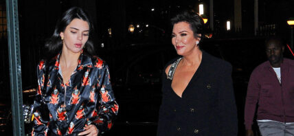 Kendall Jenner and Kris Jenner head for dinner at the "Nobu" restaurant