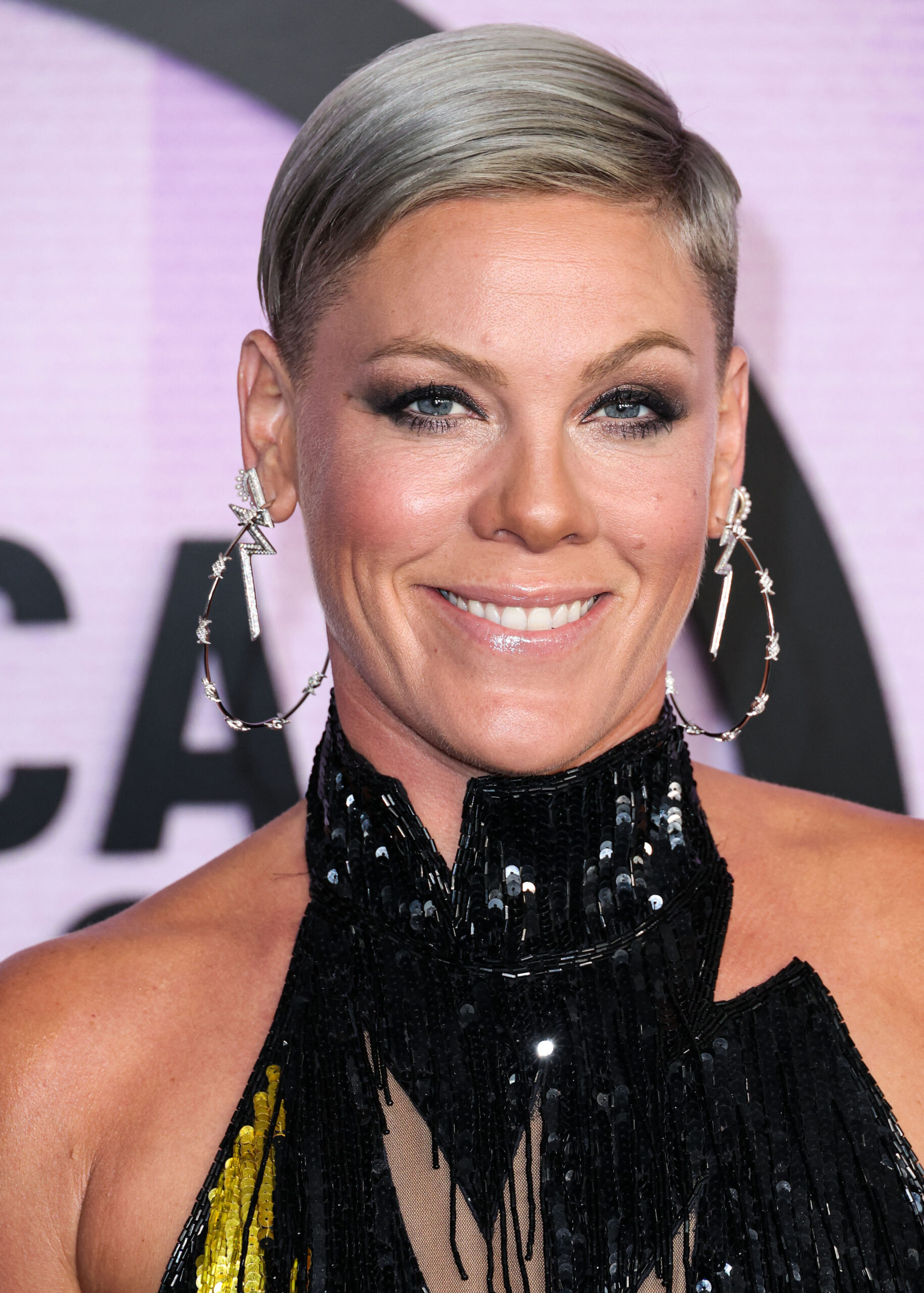 Pink 2022 American Music Awards in Los Angeles