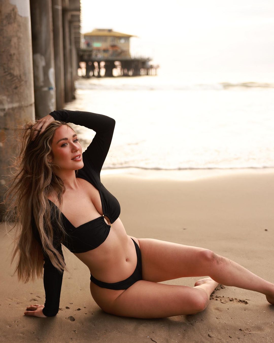 Rachel Recchia on the beach