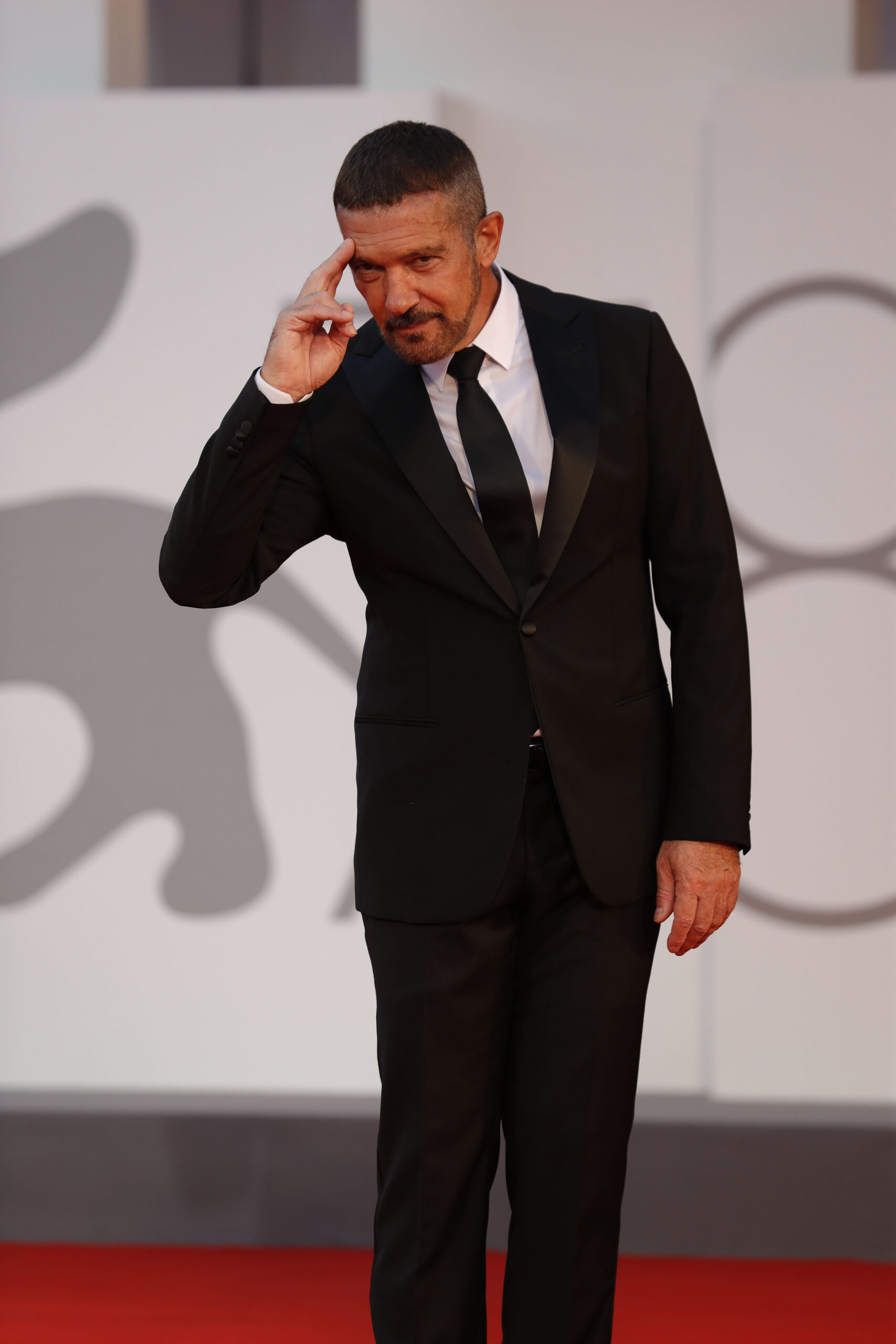 quot Competencia Oficial quot Red Carpet - The 78th Venice International Film Festival