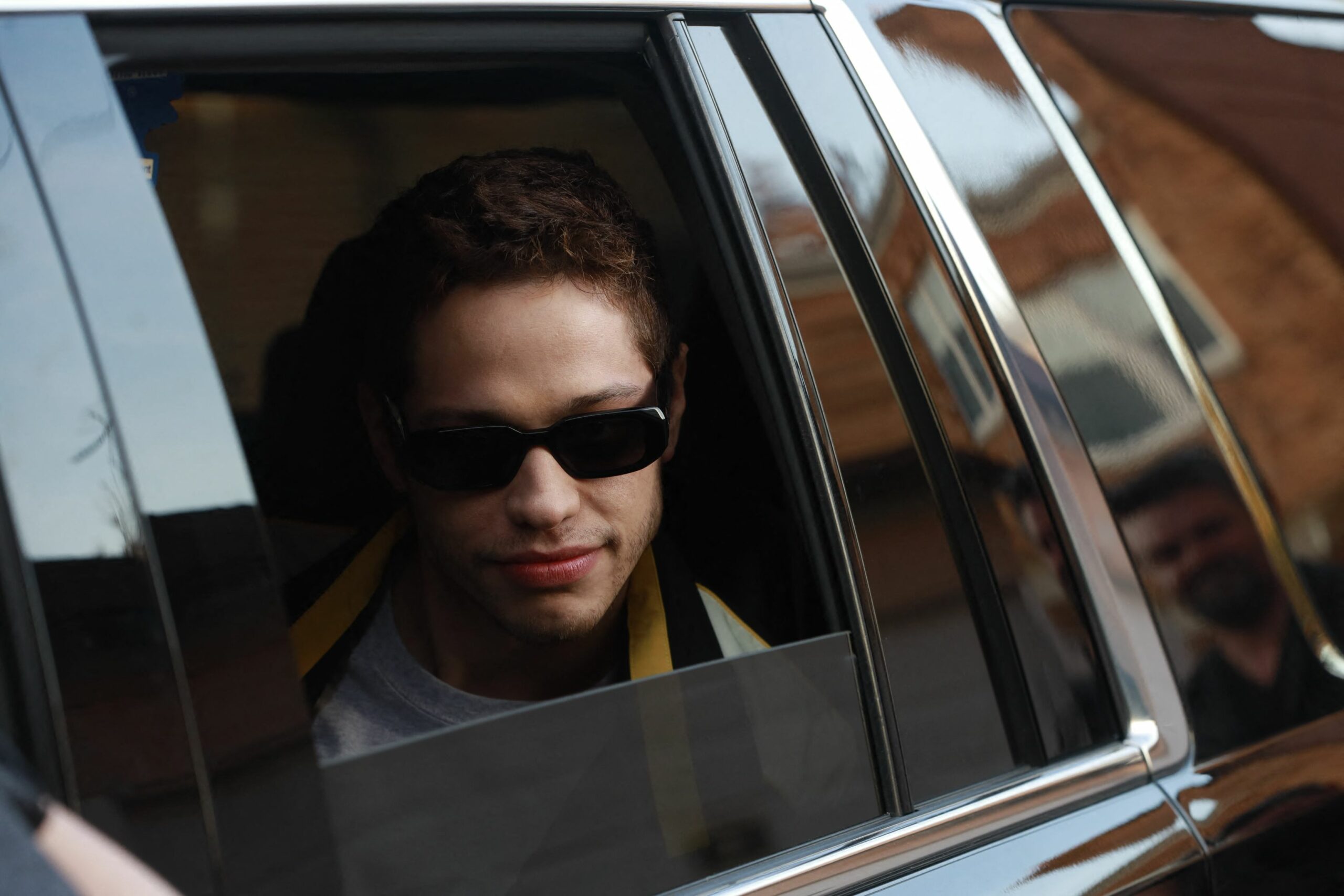 Pete Davidson is dating Emily Ratajkowski