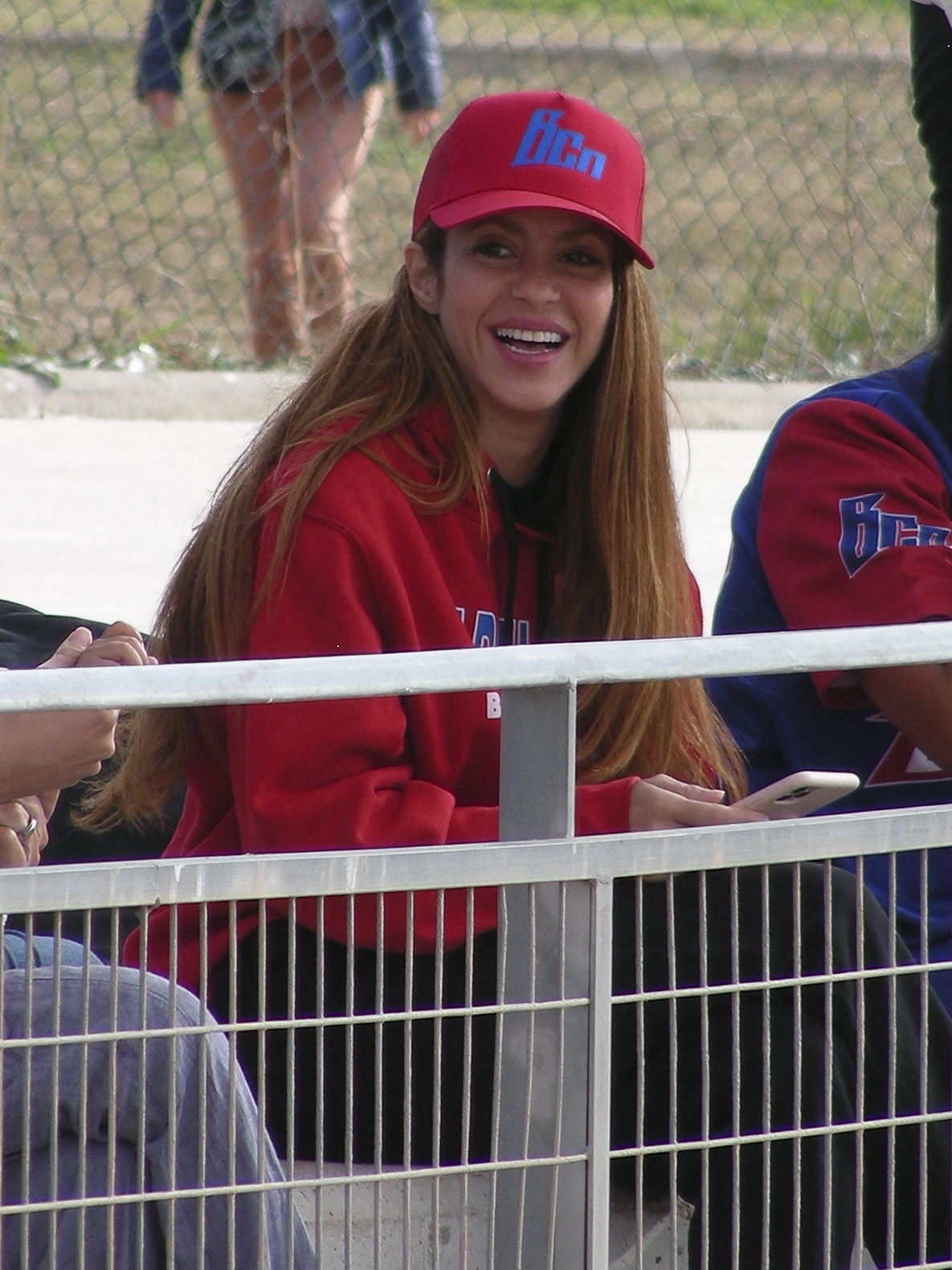 Shakira the best cheerleader for her son Milan in his last baseball match in Barcelona