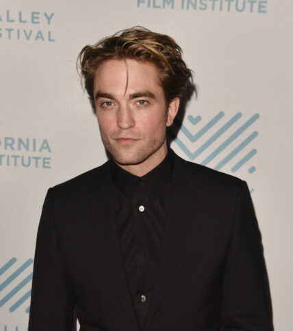 Robert Pattinson and Suki Waterhouse make a red carpet debut
