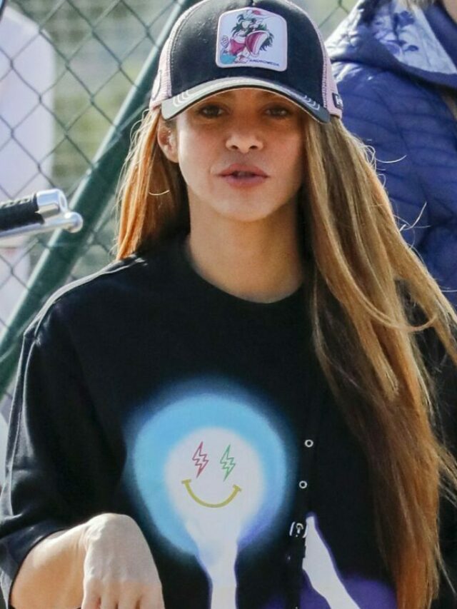 Shakira the best cheerleader for her son Milan in his last baseball match in Barcelona