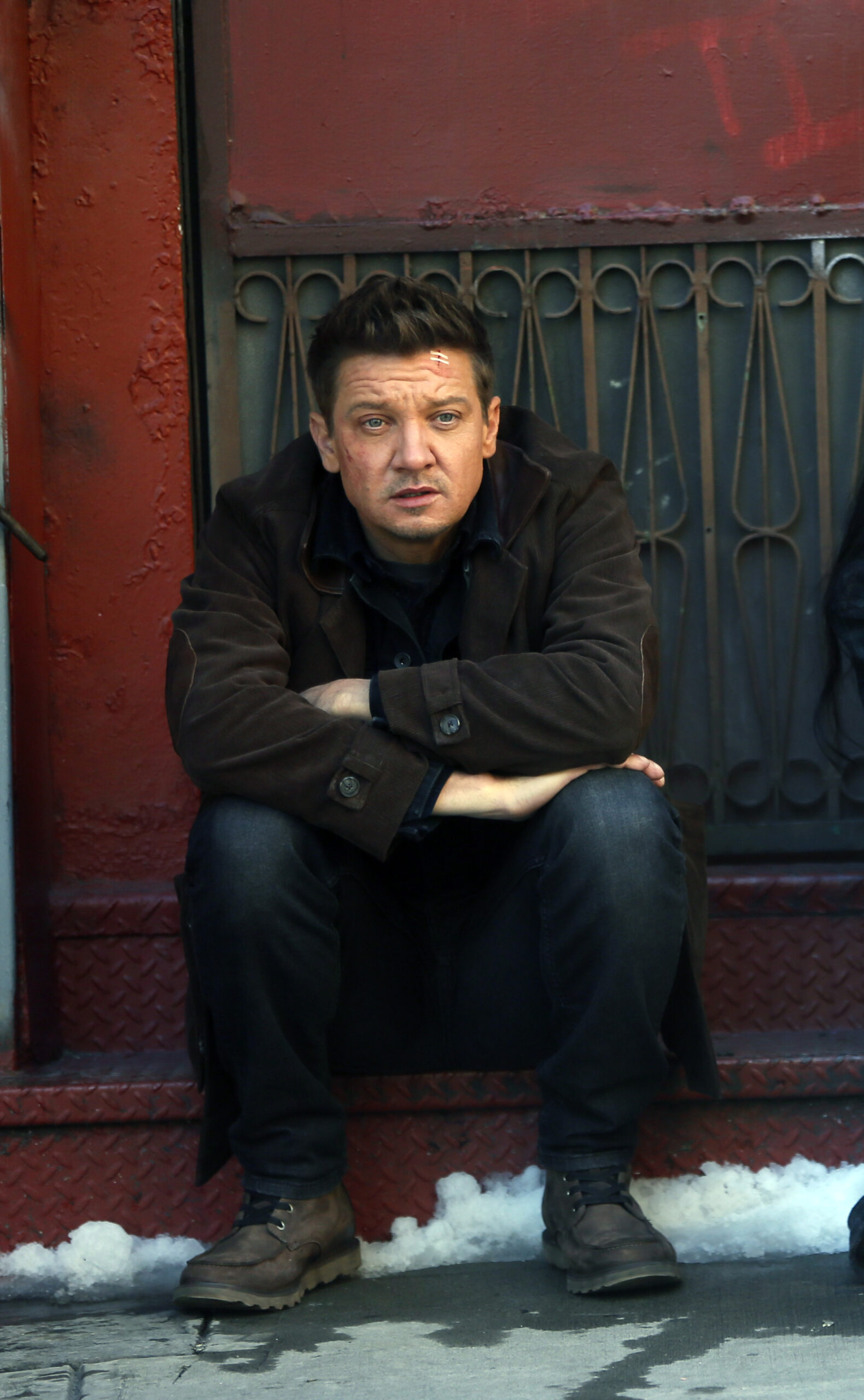 Jeremy Renner, Hailee Steinfeld filming "Marvel's "Hawkeye"