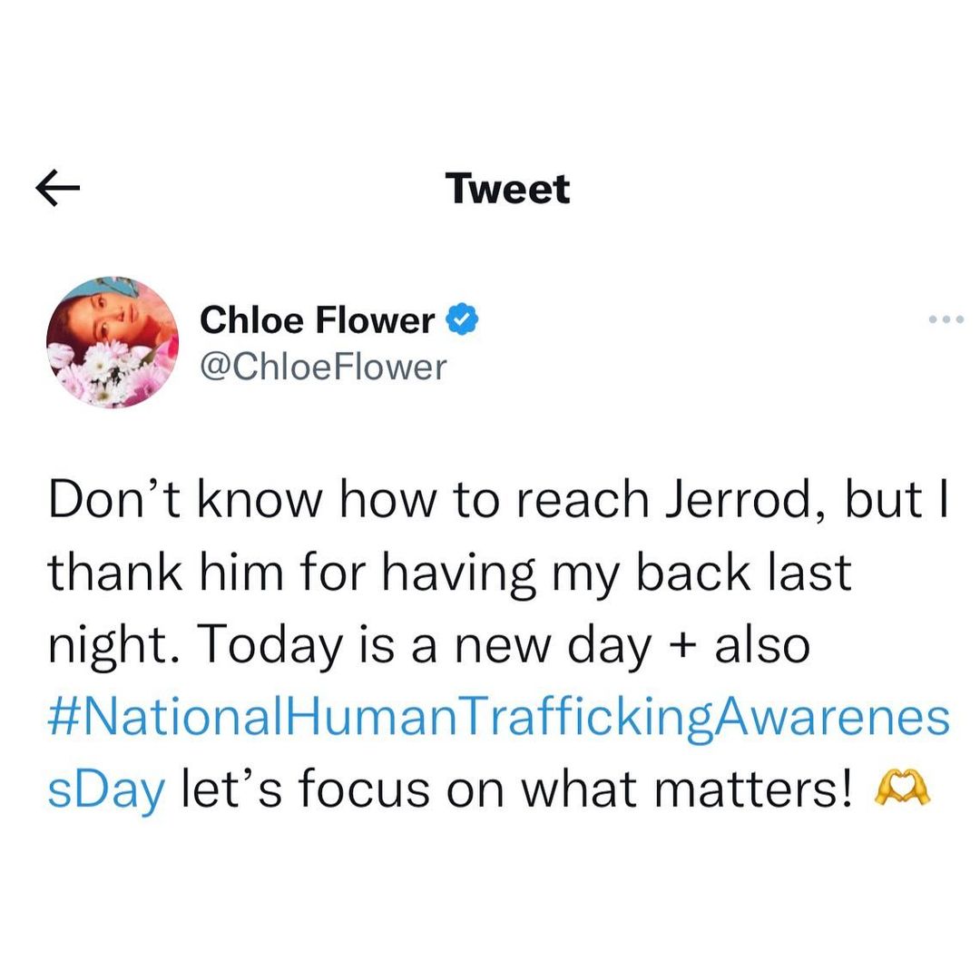 Golden Globes Pianist Chloe Flower Clears The Air 