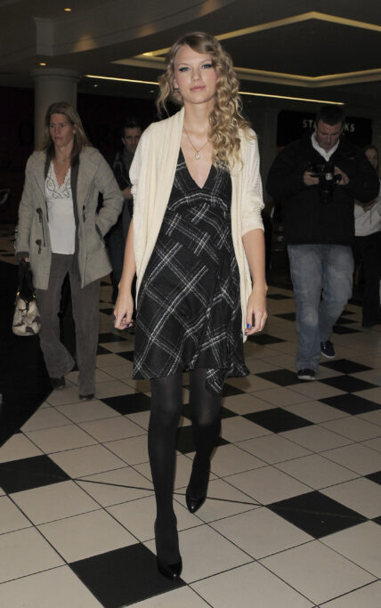 Taylor Swift leaves her hotel early in the morning and heads to a TV studio in Notting Hill to appear on a live broadcast
