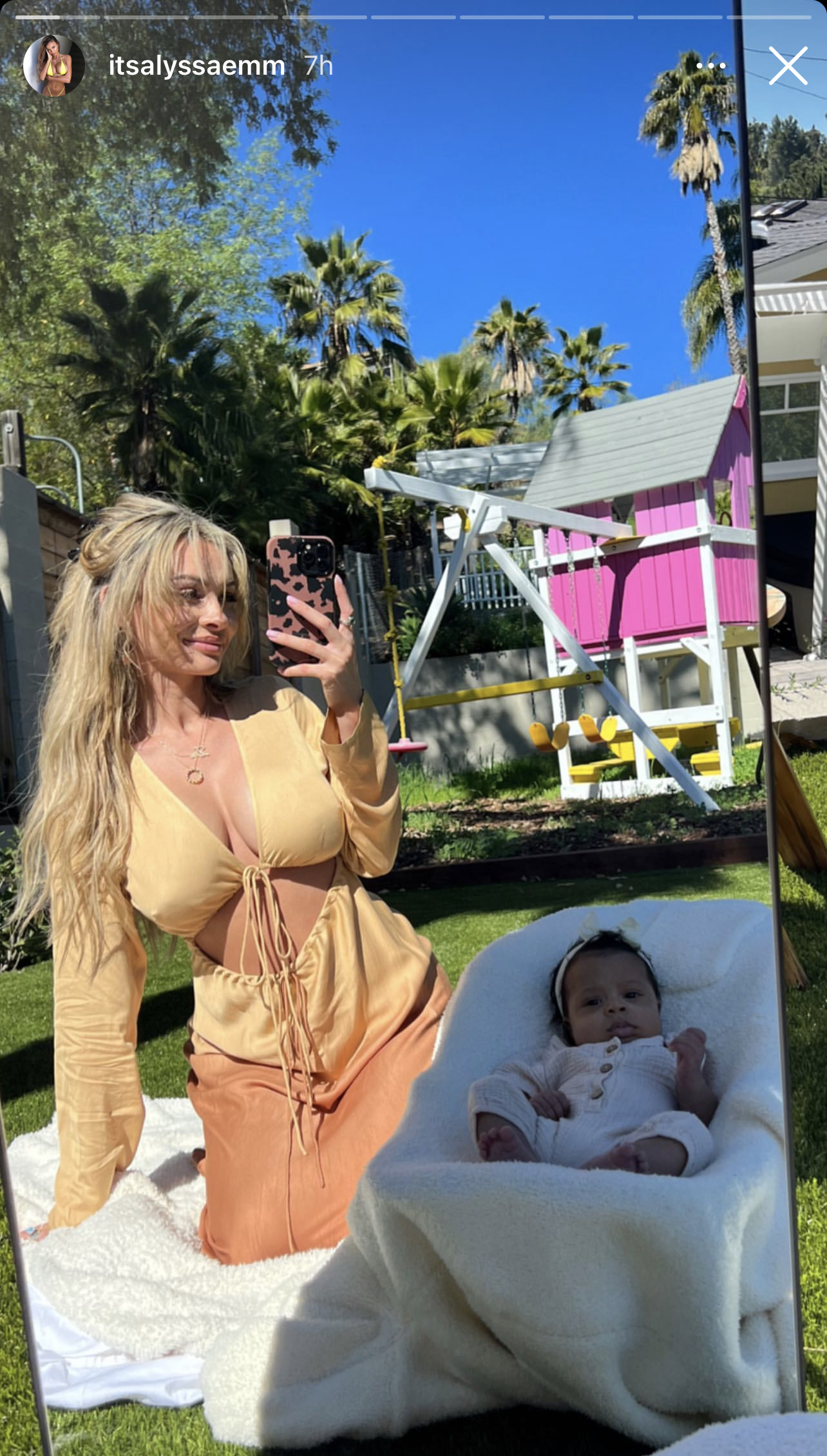 Alyssa Scott Flaunts Impressive Snapback Body Nearly 2 Months After Welcoming Daughter