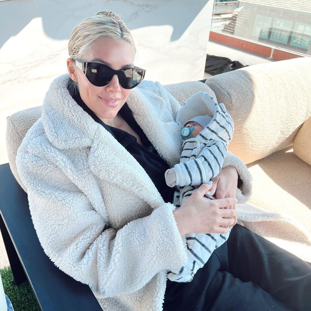 Heather Rae El Moussa Shares Early Complications With Breastfeeding Newborn