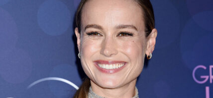 Brie Larson gets scolded by Universal Studios' staff