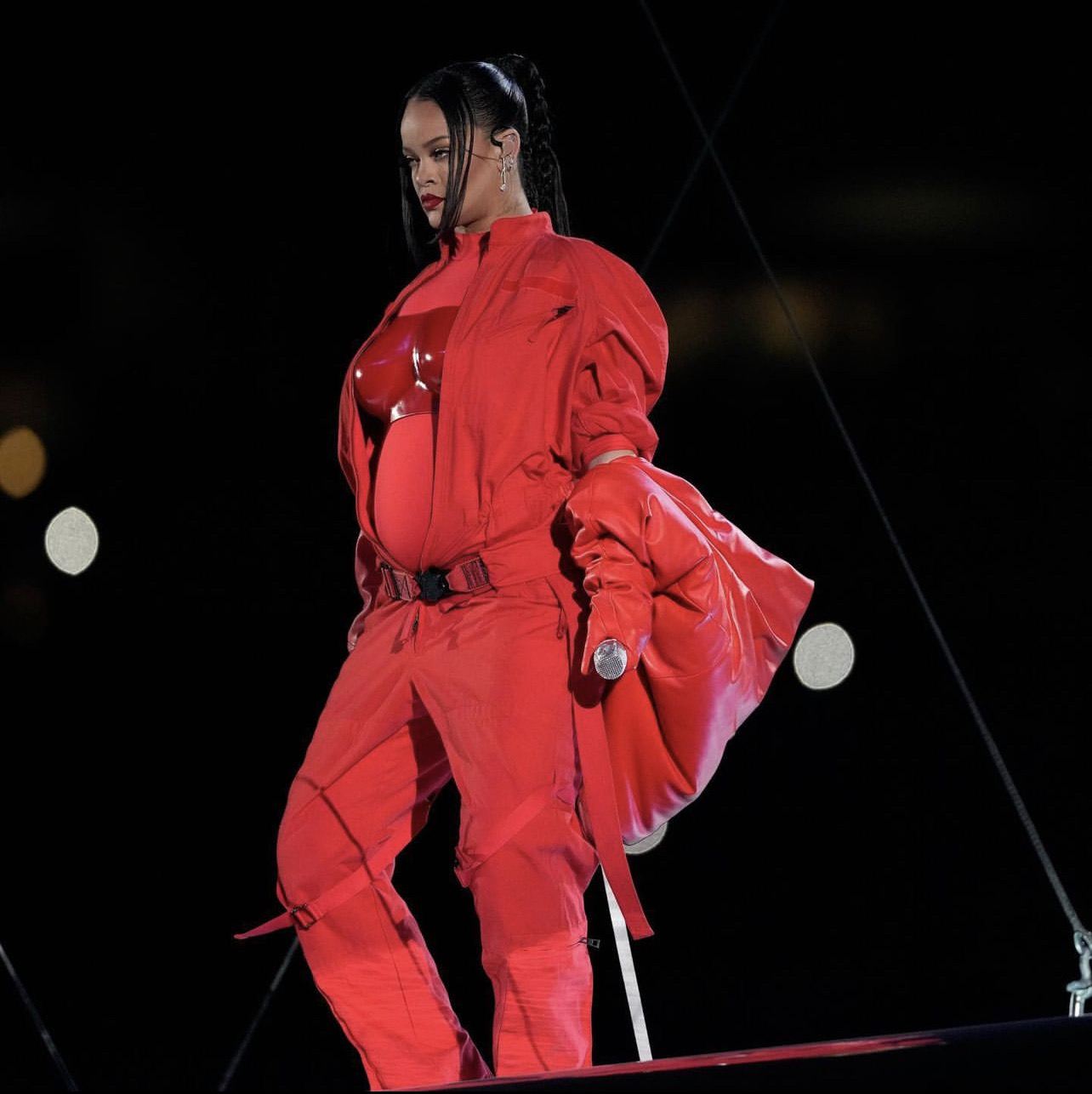 Rihanna's Half-Time Performance Takes Super Bowl Ratings To An All-Time High
