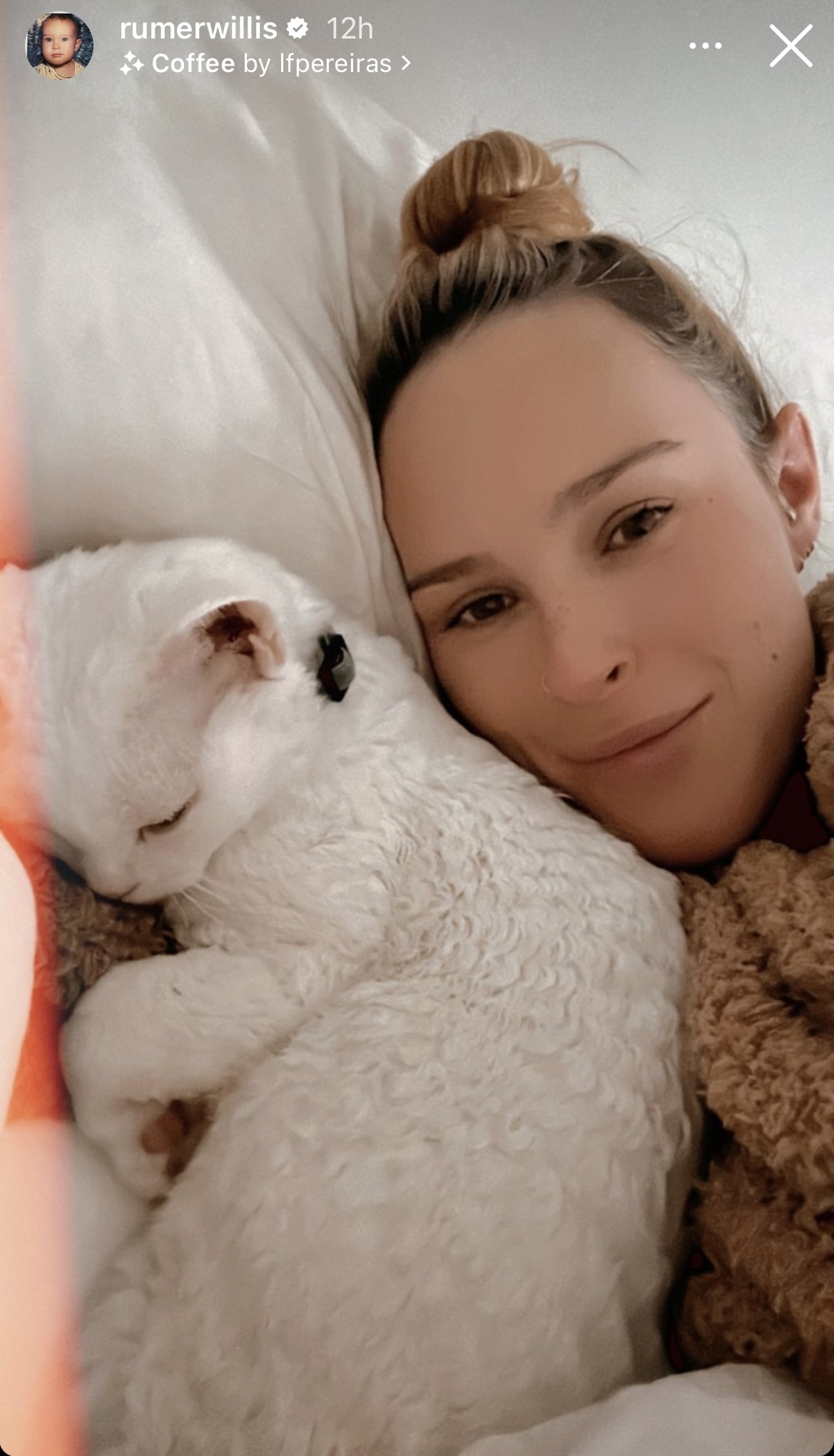 Rumer Willis pregnancy glow