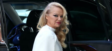 Did Pamela Anderson text Tommy Lee?