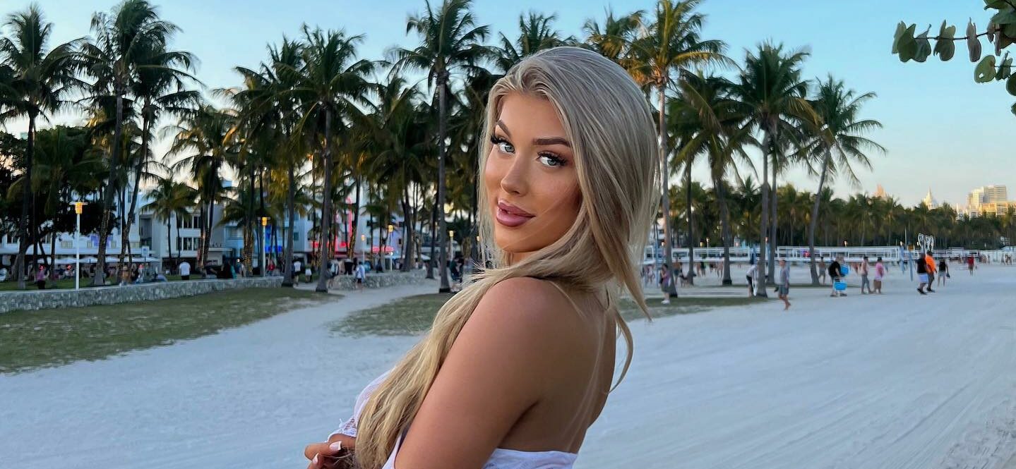 Eve Gale In Drawstring Bikini Enjoys A Miami Sunset