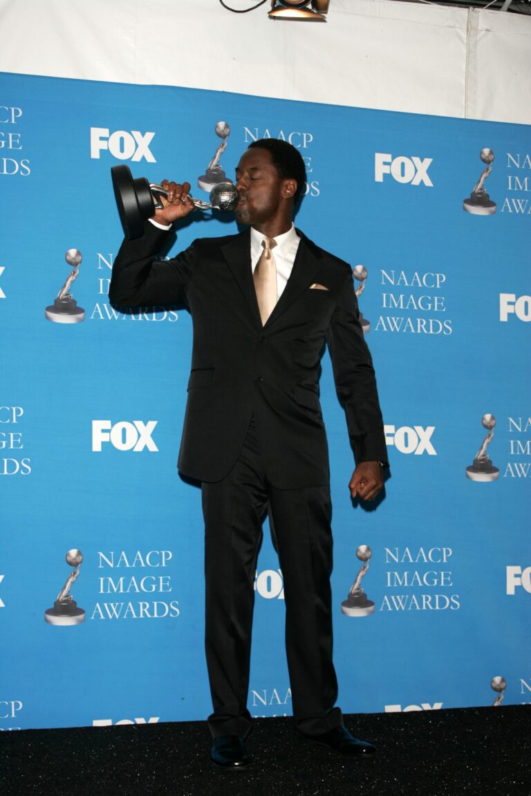 'Grey's Anatomy' Star Isaiah Washington Retires From Hollywood, Blames 'Haters' & 'Useful Idiots'