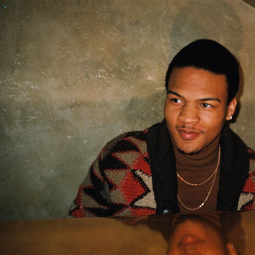 T.I. Son Exudes Talent, Strums Guitar & Sings Hits On IG