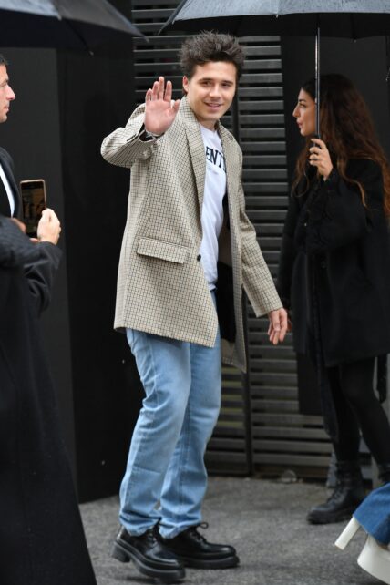 Brooklyn Beckham et Nicola Peltz at the the Valentino show