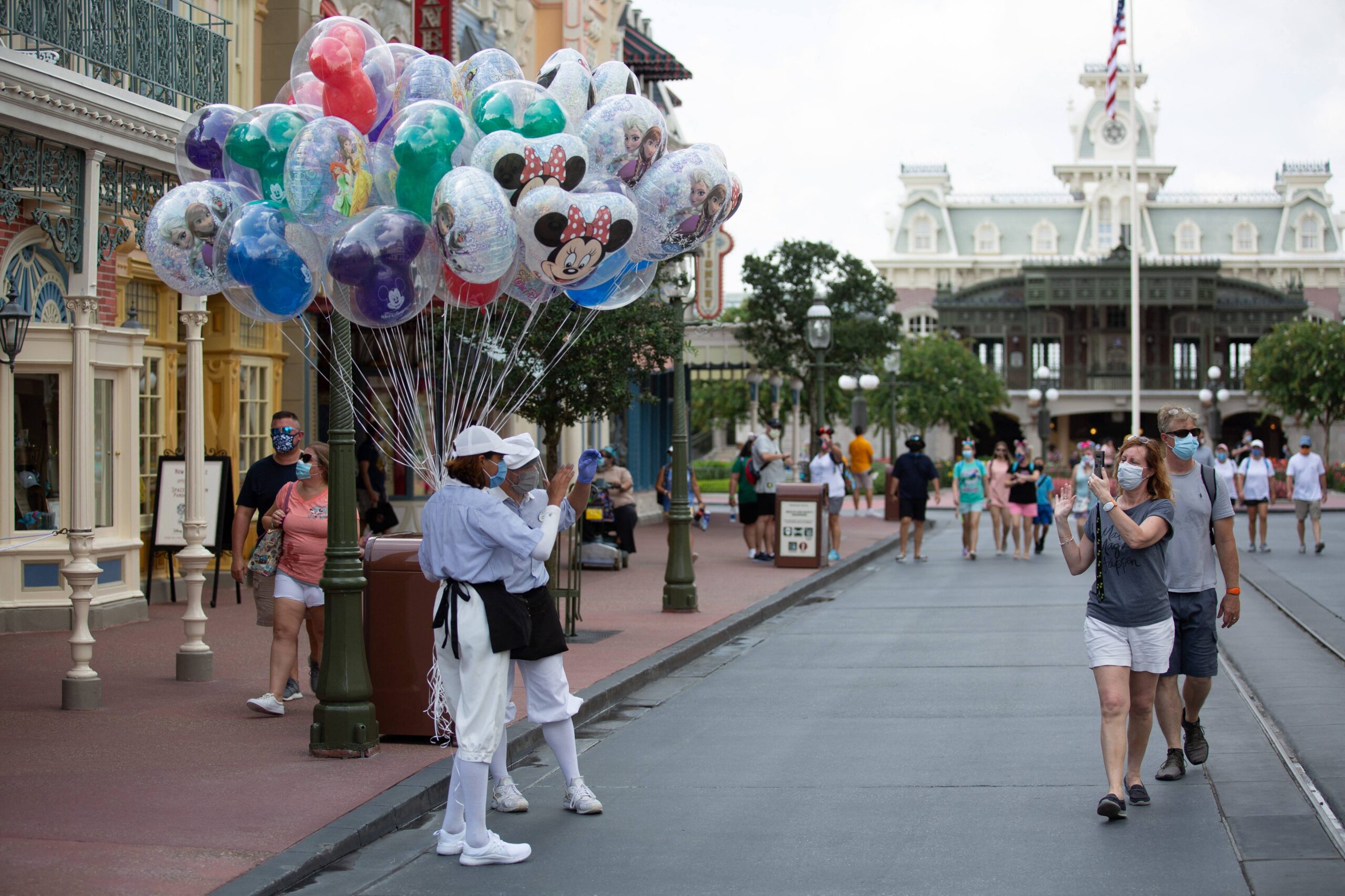 Visit This Disney World 'Hidden Gem' Bar WITHOUT A Park Ticket