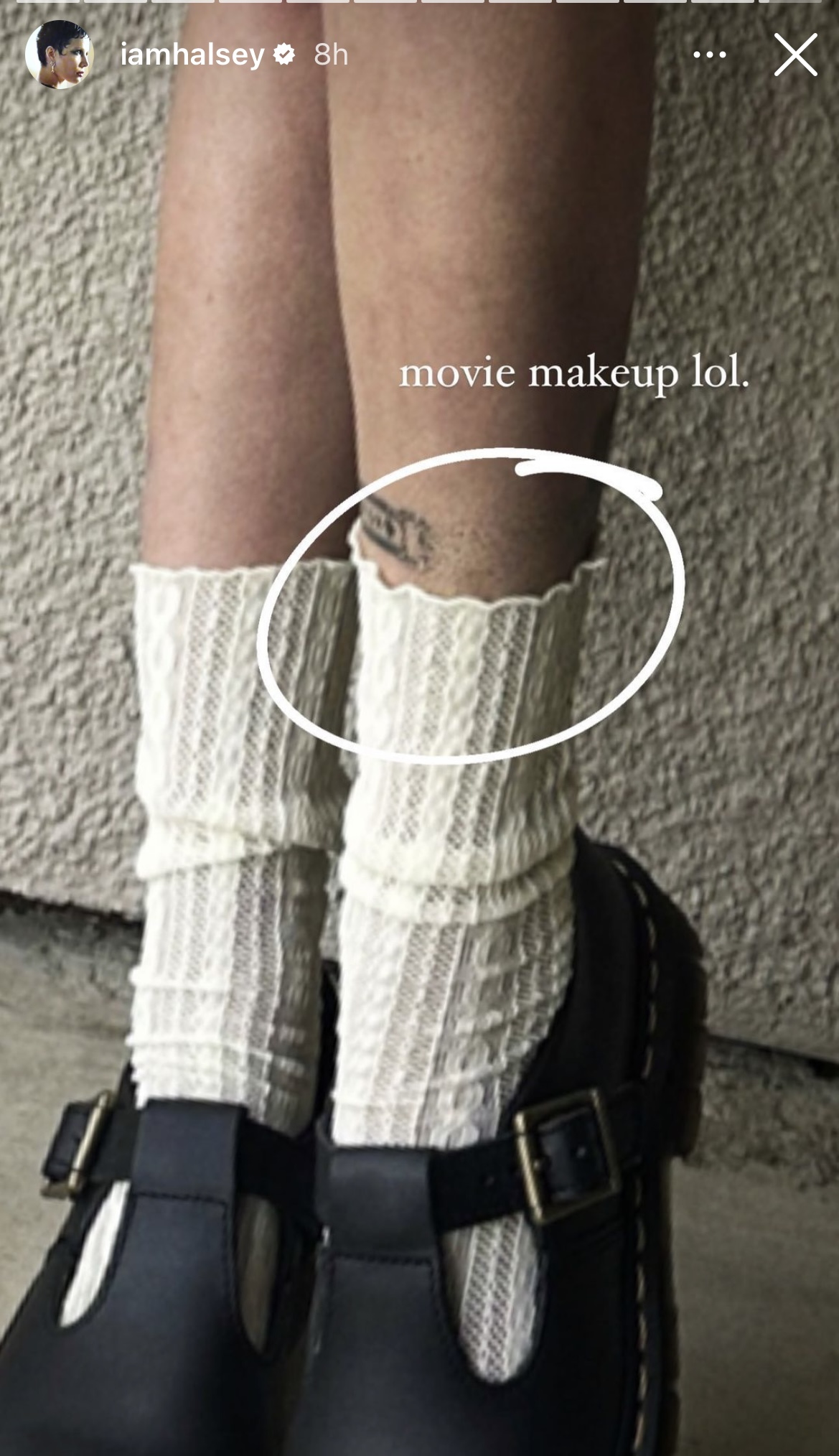 Halsey gives off angelic gothic vibes