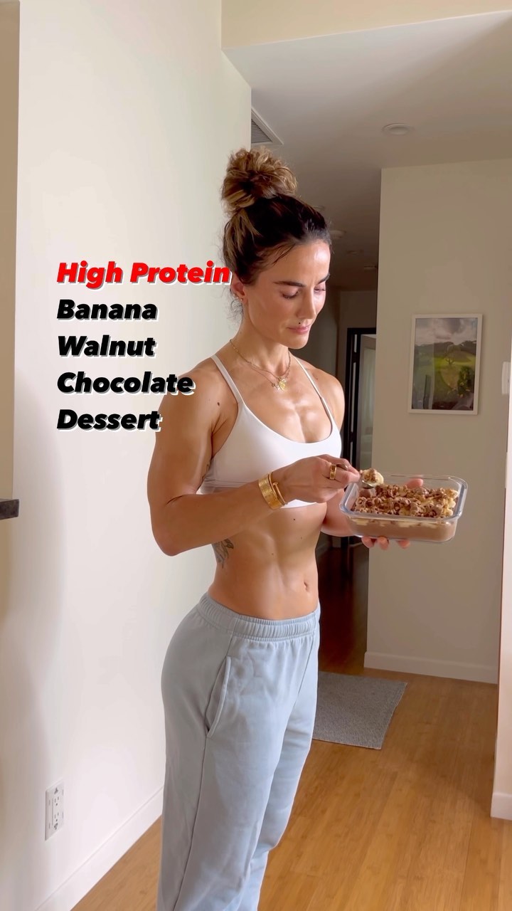Senada Greca shares her recipe for banana walnut chocolate dessert