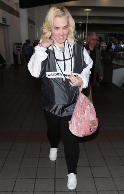 June Shannon AKA moma june arrives at LAX with mystery man could it be mama Junes new boyfriend