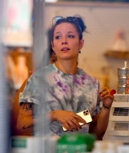Halsey wears a ring pop on her finger as she is seen leaving Urban Outfitters in Studio City
