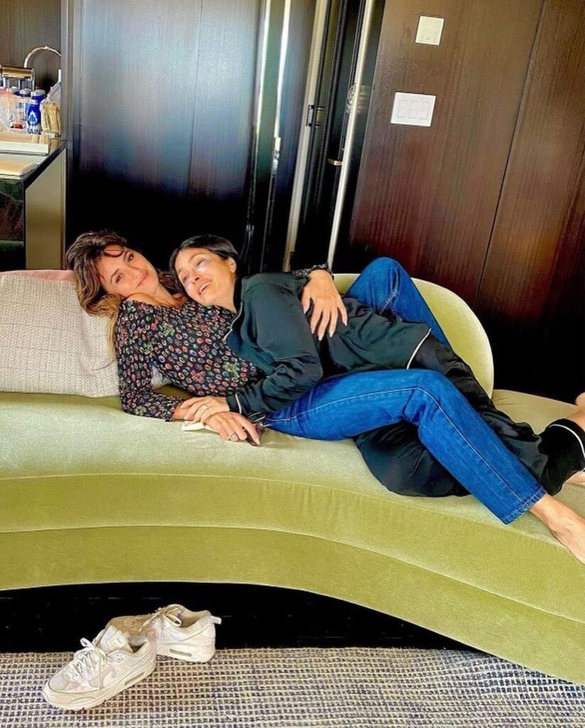Salma Hayek getting ready for the Met Gala, with Penélope Cruz