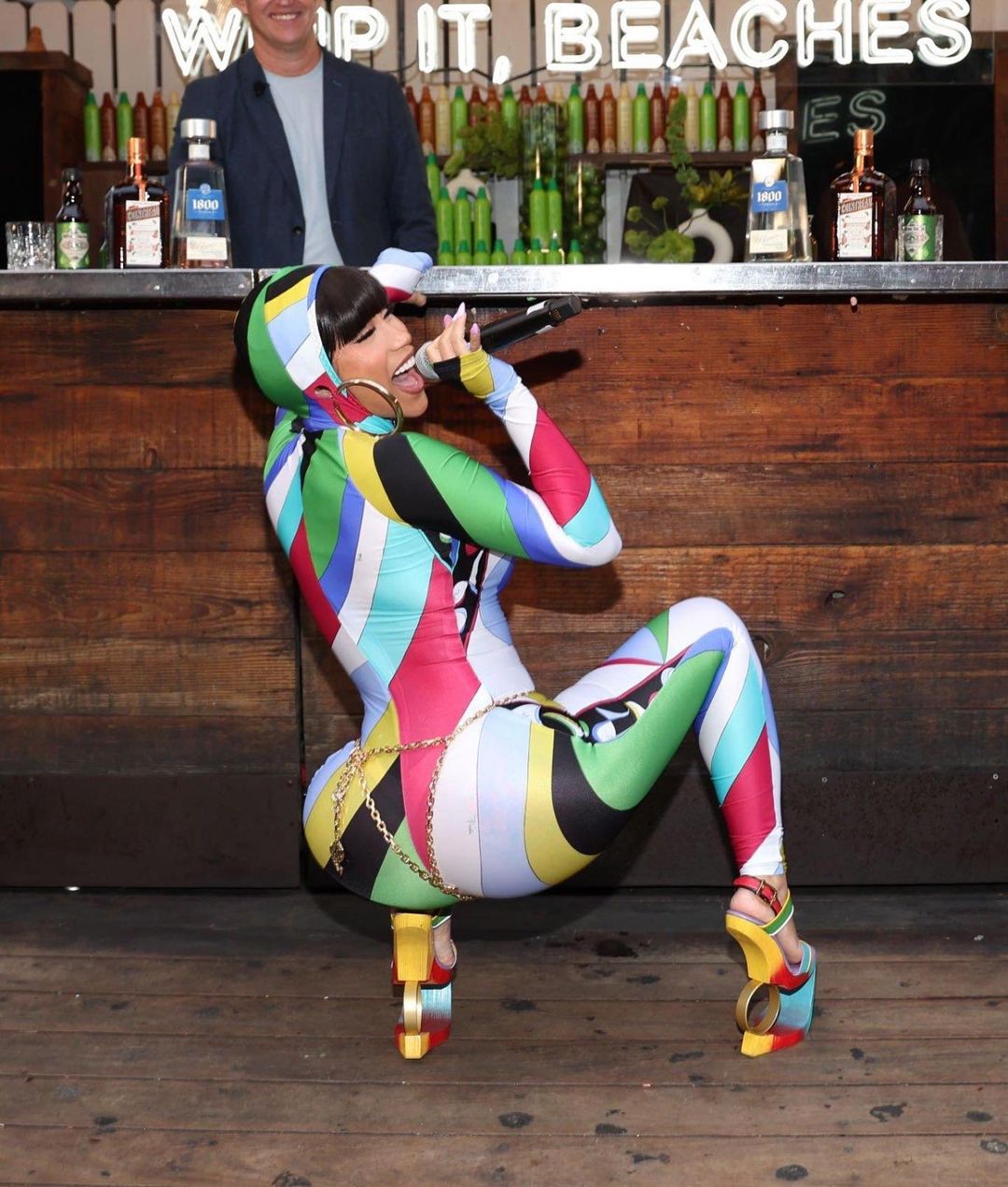 Cardi B turns heads in daring colorful outfit