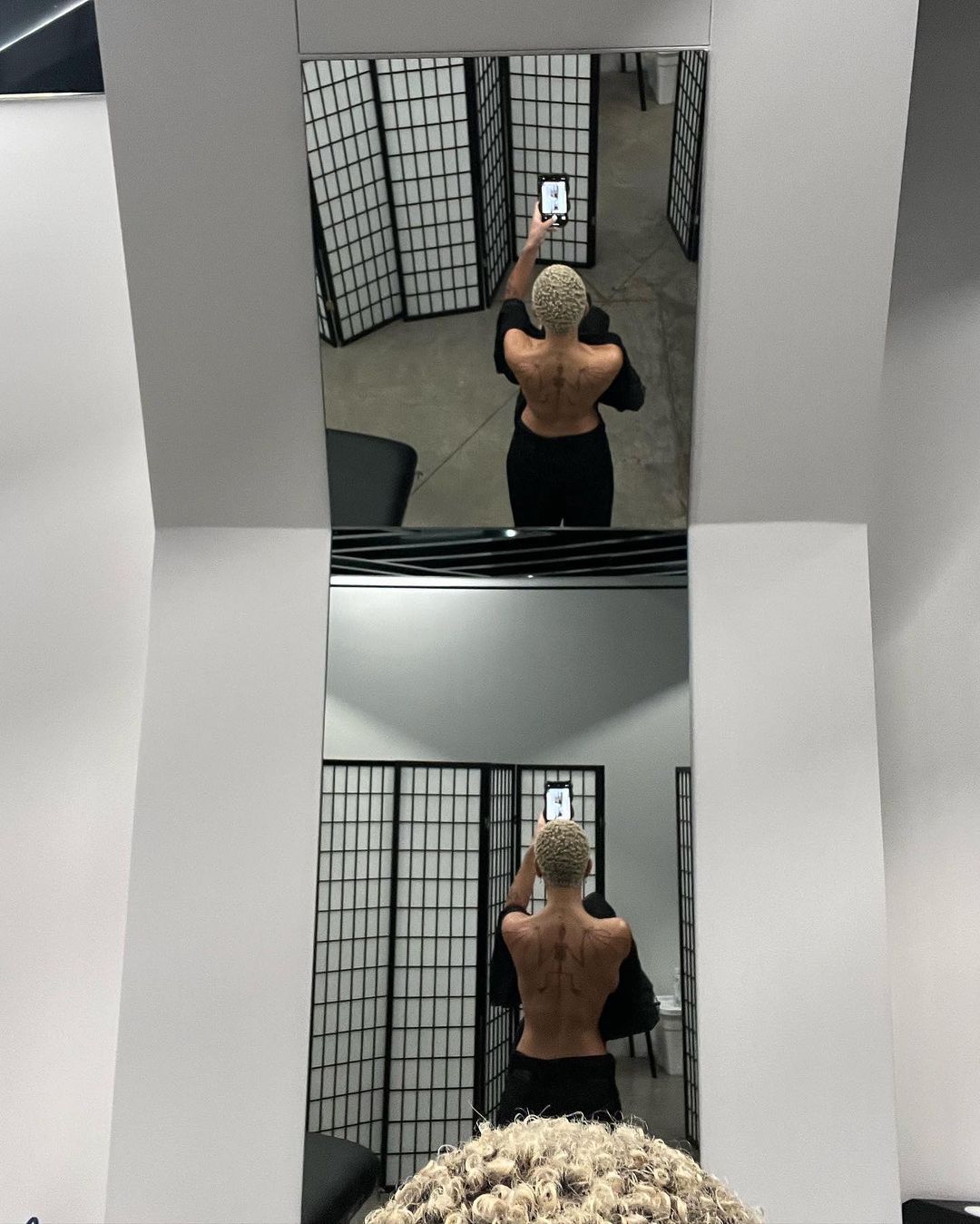 Doja Cat Unveils New Unusual Back Tattoo, Fans Have Mixed Reactions
