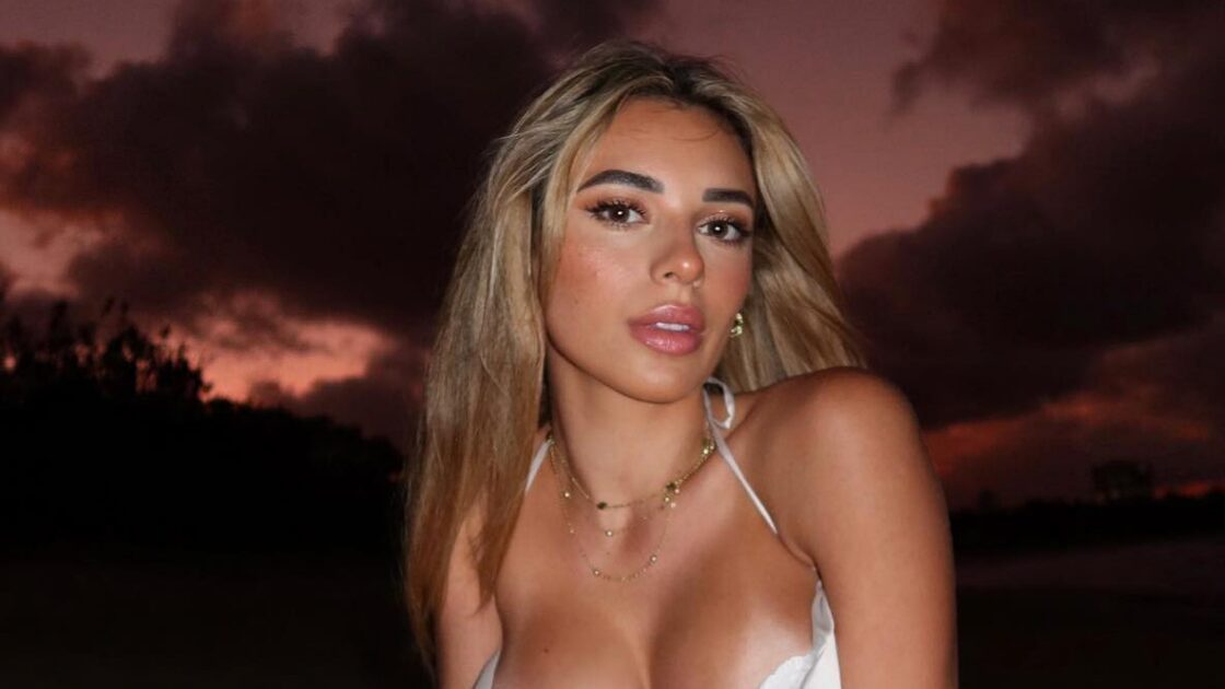 Georgia Hassarati at sunset
