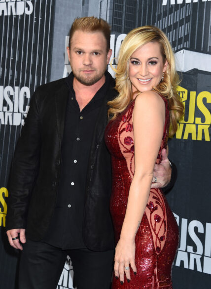 Kellie Pickler and her husband Kyle Jacob on the red carpet