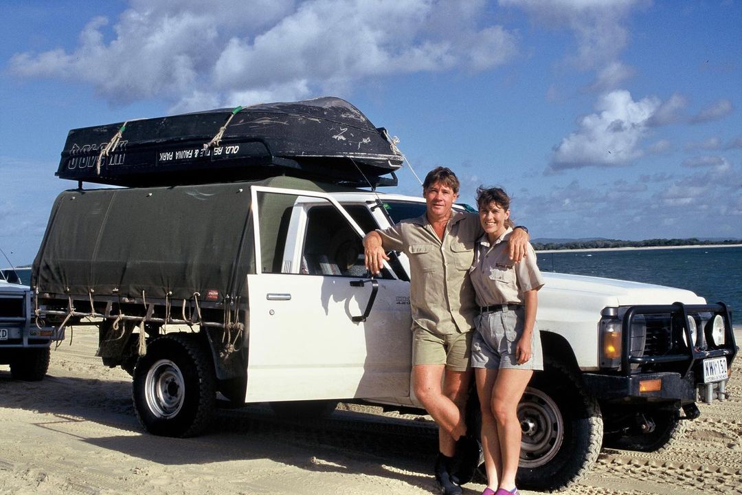 Bindi Irwin Sweetly Celebrates Her 'Extraordinary Parents' Anniversary