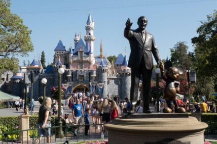 Disneyland Announces New Ticket Offer For Select Guests