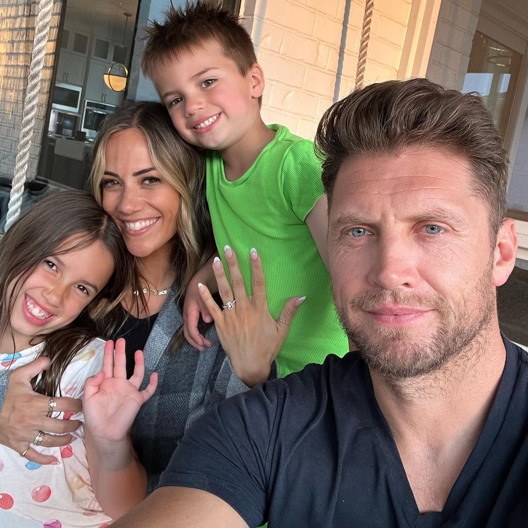 Jana Kramer Follows Up Engagement Announcement With Pregnancy News