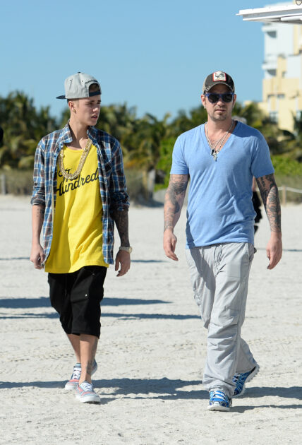Justin Bieber and his father Jeremy Bieber take a stroll along the beach and a ride on a Segway in South Beach