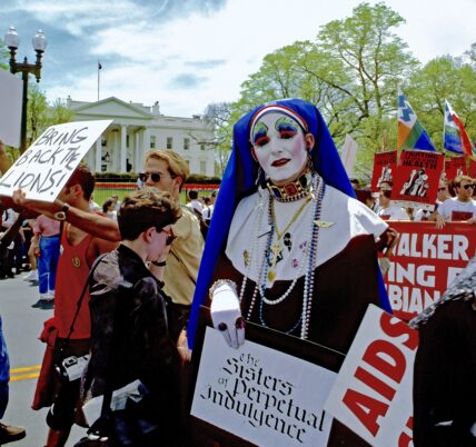 A member of the Sisters of Perpetual Indulgence