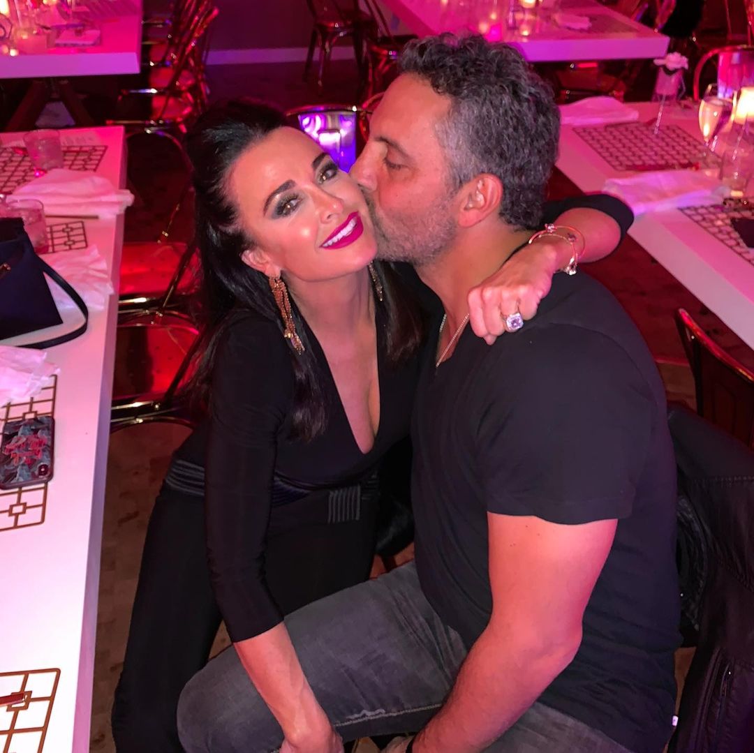 Kyle Richards and Mauricio Umansky slam divorce rumors