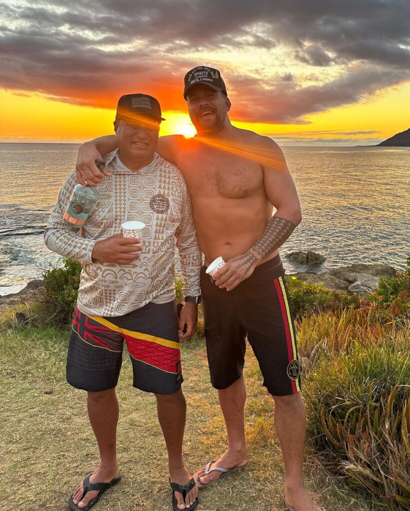 Jason Momoa sparks unreasonable beauty standards debtate on IG