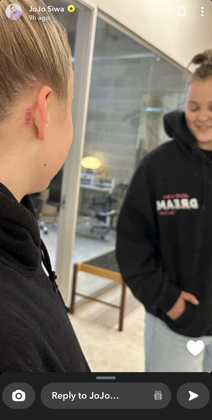 JoJo Siwa debuts first tattoo