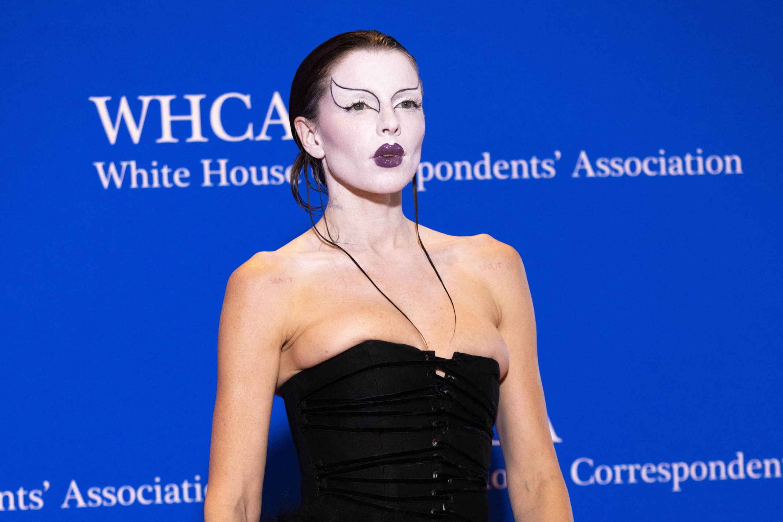 Julia Fox at the 2023 White House Correspondents Dinner Arrivals