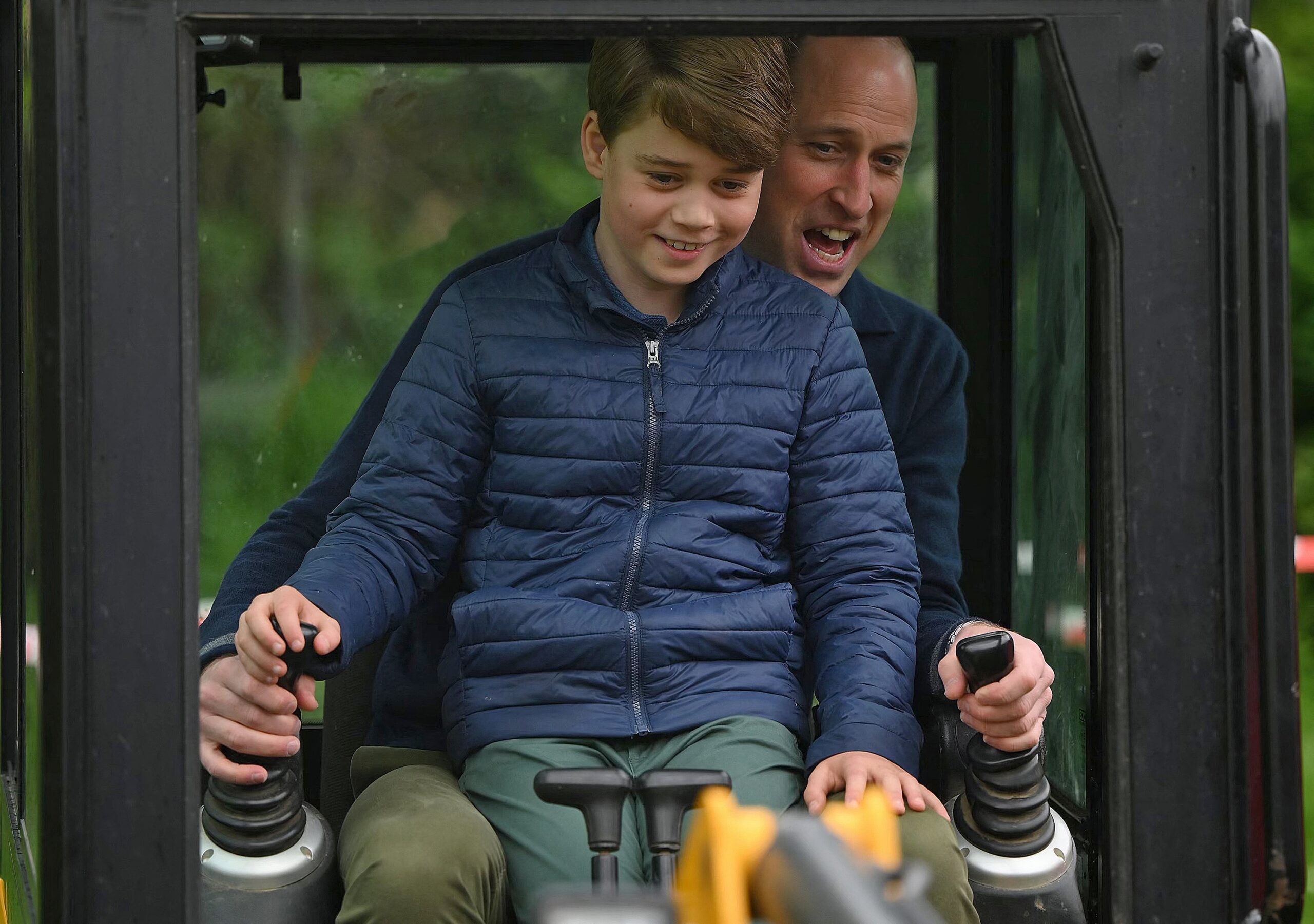 Prince George and Prince William take part in the Big Help Out