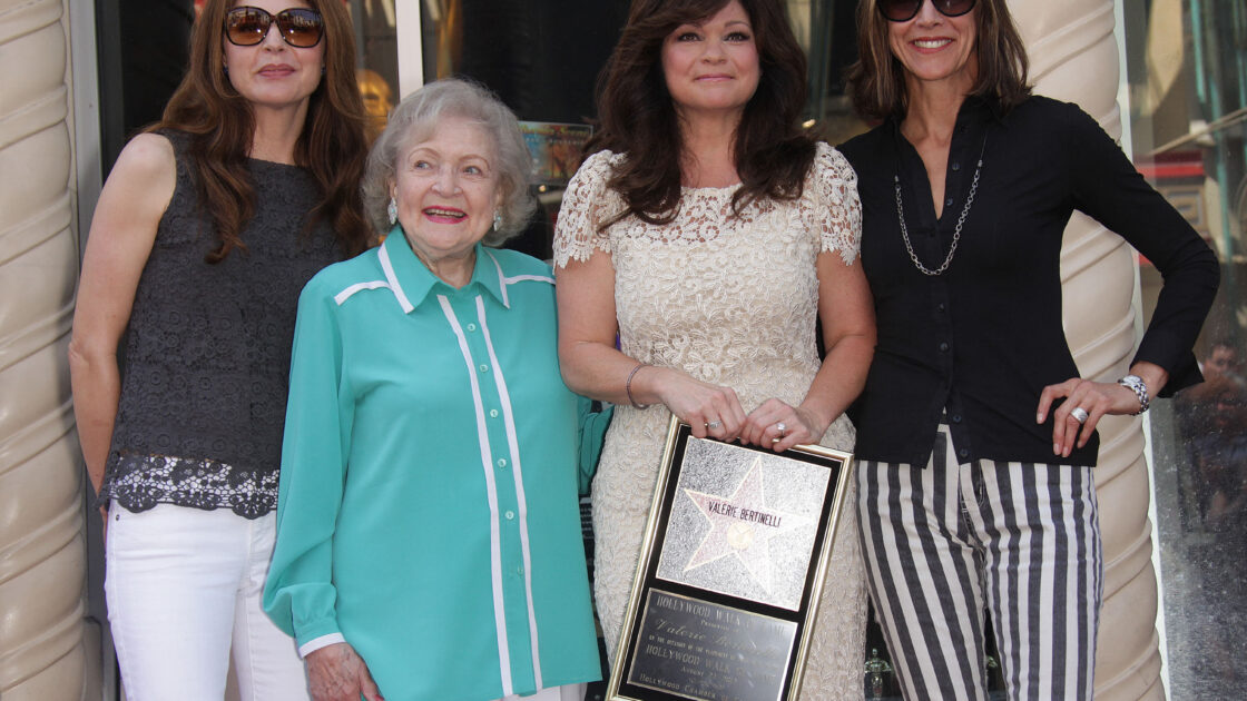 Valerie Bertinelli, Wendie Malick, Betty White and Jane Leeves