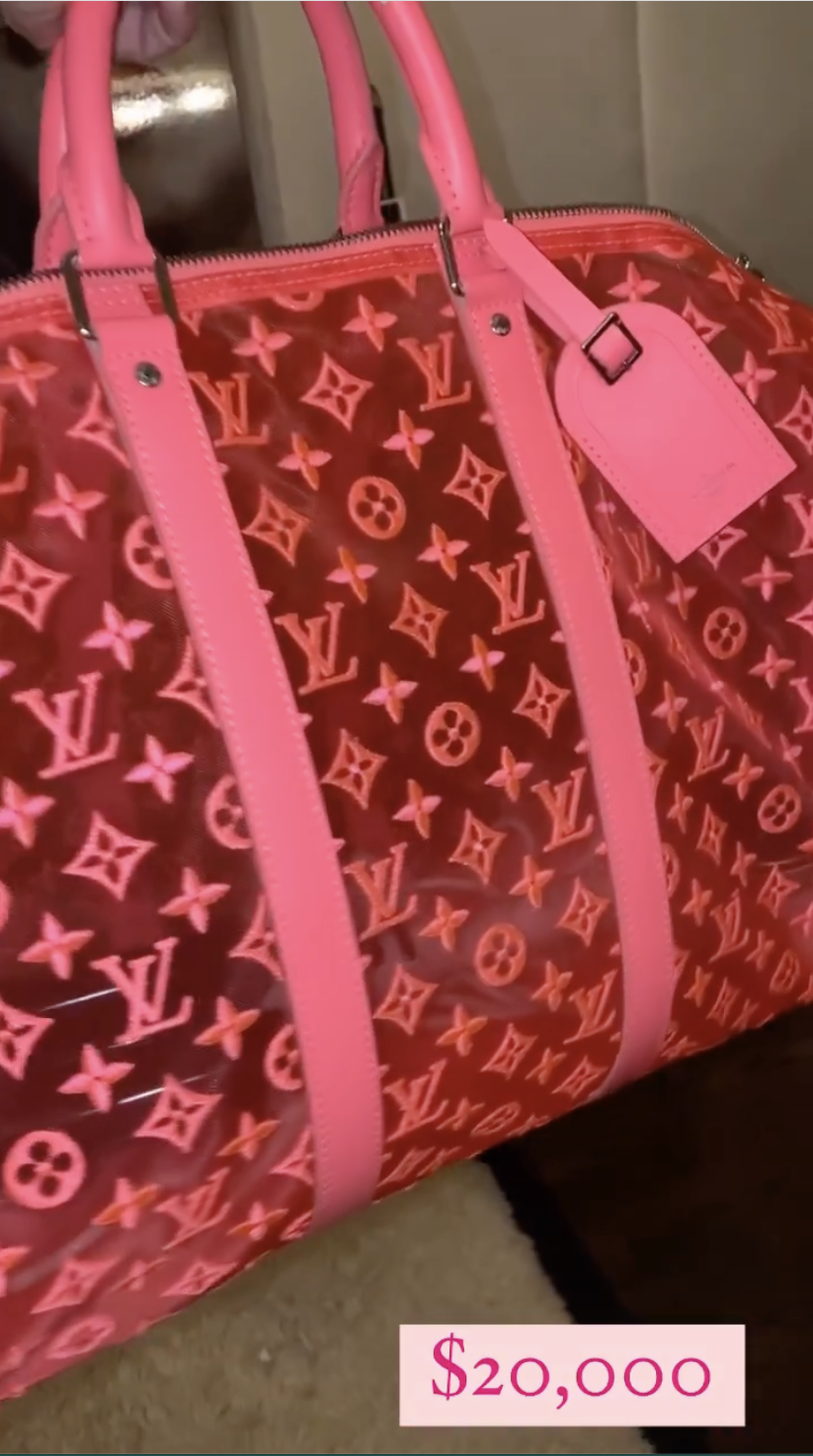 Brielle Biermann Reluctantly Sells LV Bag Amid Kim & Kroy's Financial Woes