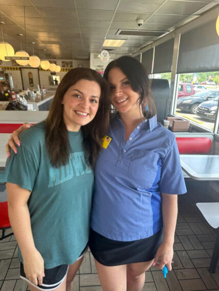 Lana Del Rey surprises fans by working as a waitress at Waffle House