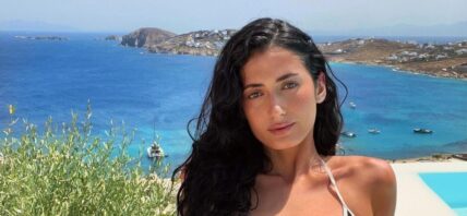 Fans Gush Over 'Bachelor' Alum Ariel Frenkel's Busty Bikini Pic