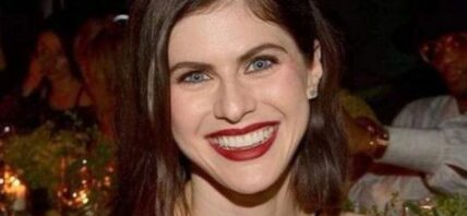 Alexandra Daddario close up
